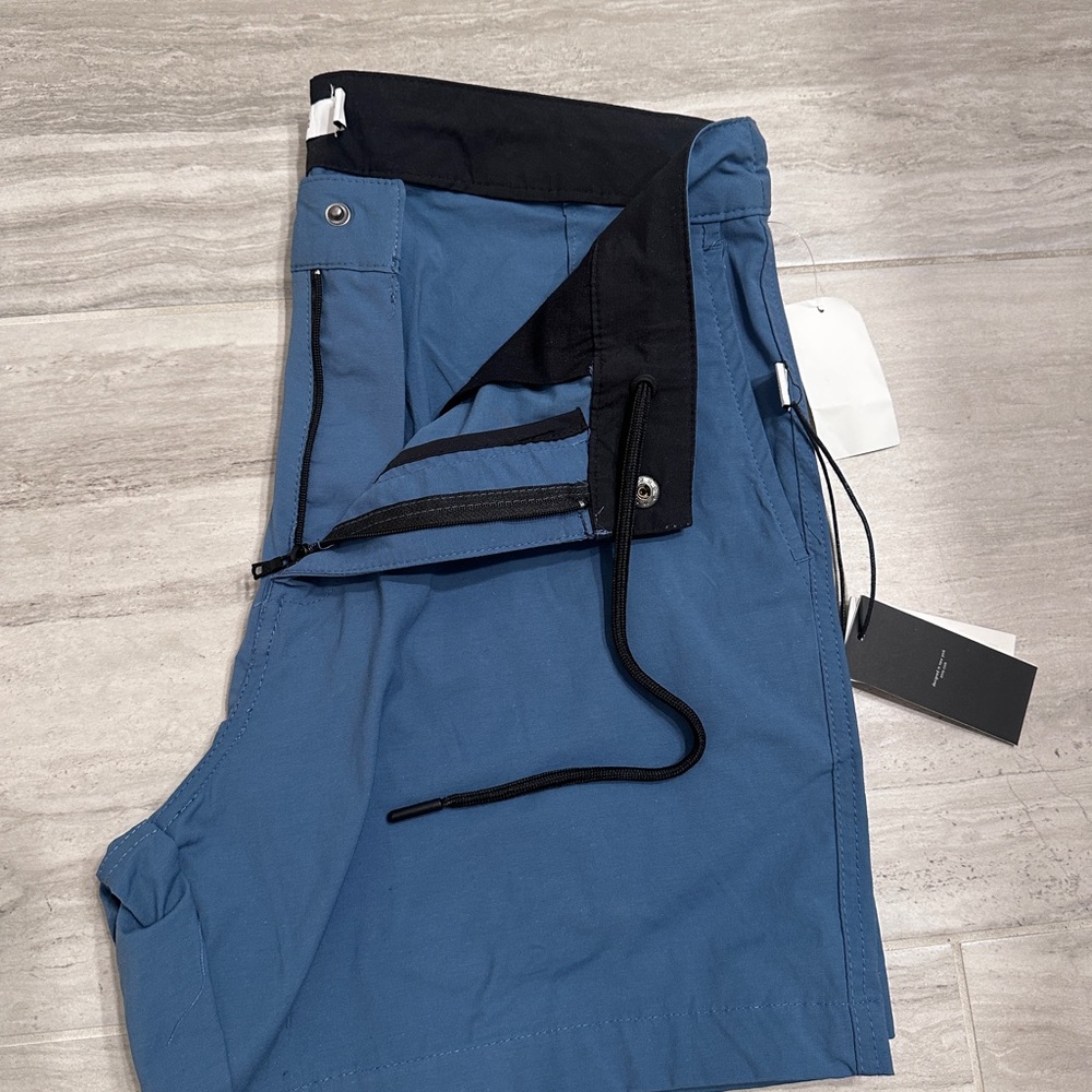 New ONIA - 6" Traveler Shorts size 34 Run small - Picture 4 of 8